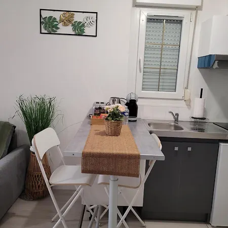 Cocooning House 204 Suite Green- Superb Studio Aeroport Paris Roissy Cdg, Parc Asterix, Chateau De Chantilly, Stade De France Survilliers Extérieur photo